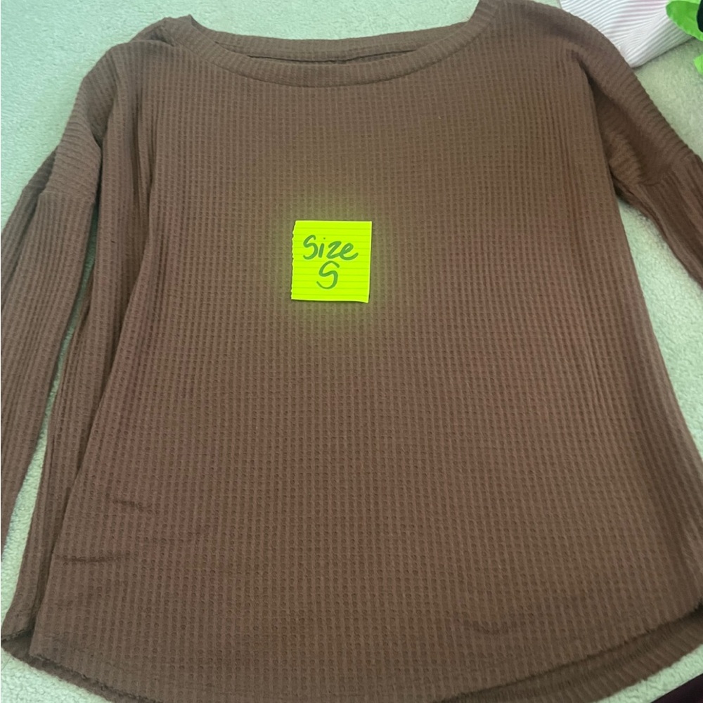 Aeropostale Chocolate Long Sleeve Ribbed Top